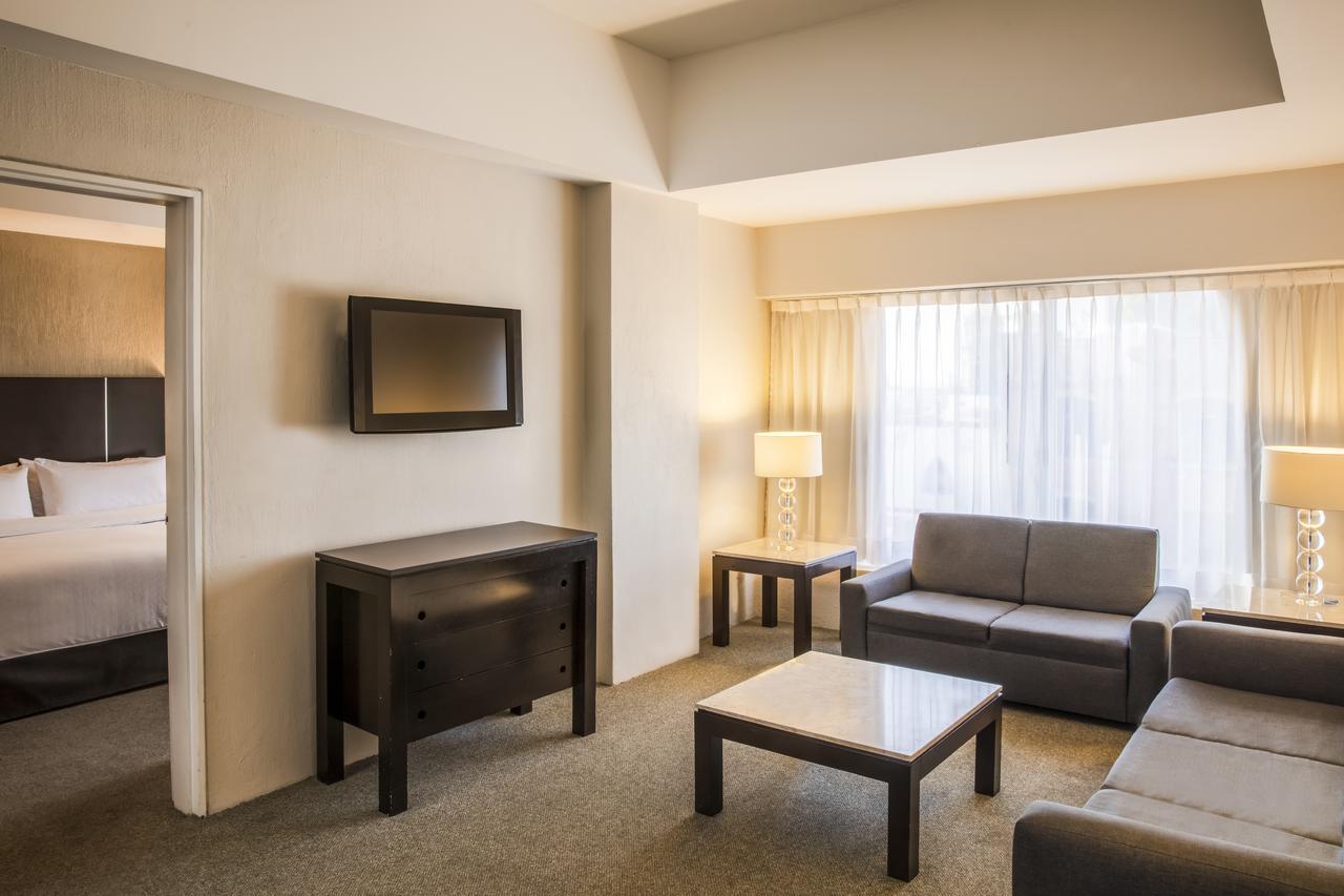 Hotel Plaza Genova Centro Guadalajara Exteriör bild